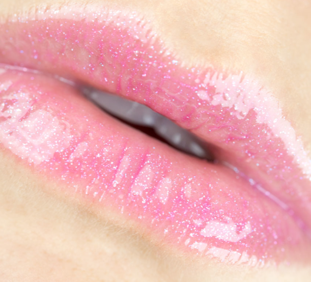 MAC Cosmetics Viva Glam Miley Cyrus Look door visagiste Joyce van Dam
