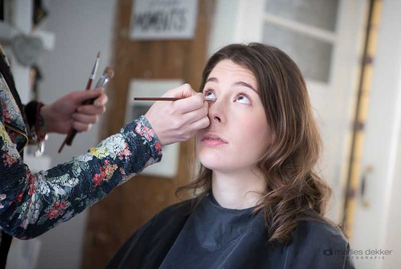 Fotoverslag & Blog. Joyce van Dam - Bruidskapsel - Bruidsmake-up - Visagiste (aan huis) - Workshop visagie - Masterclass Make-up
